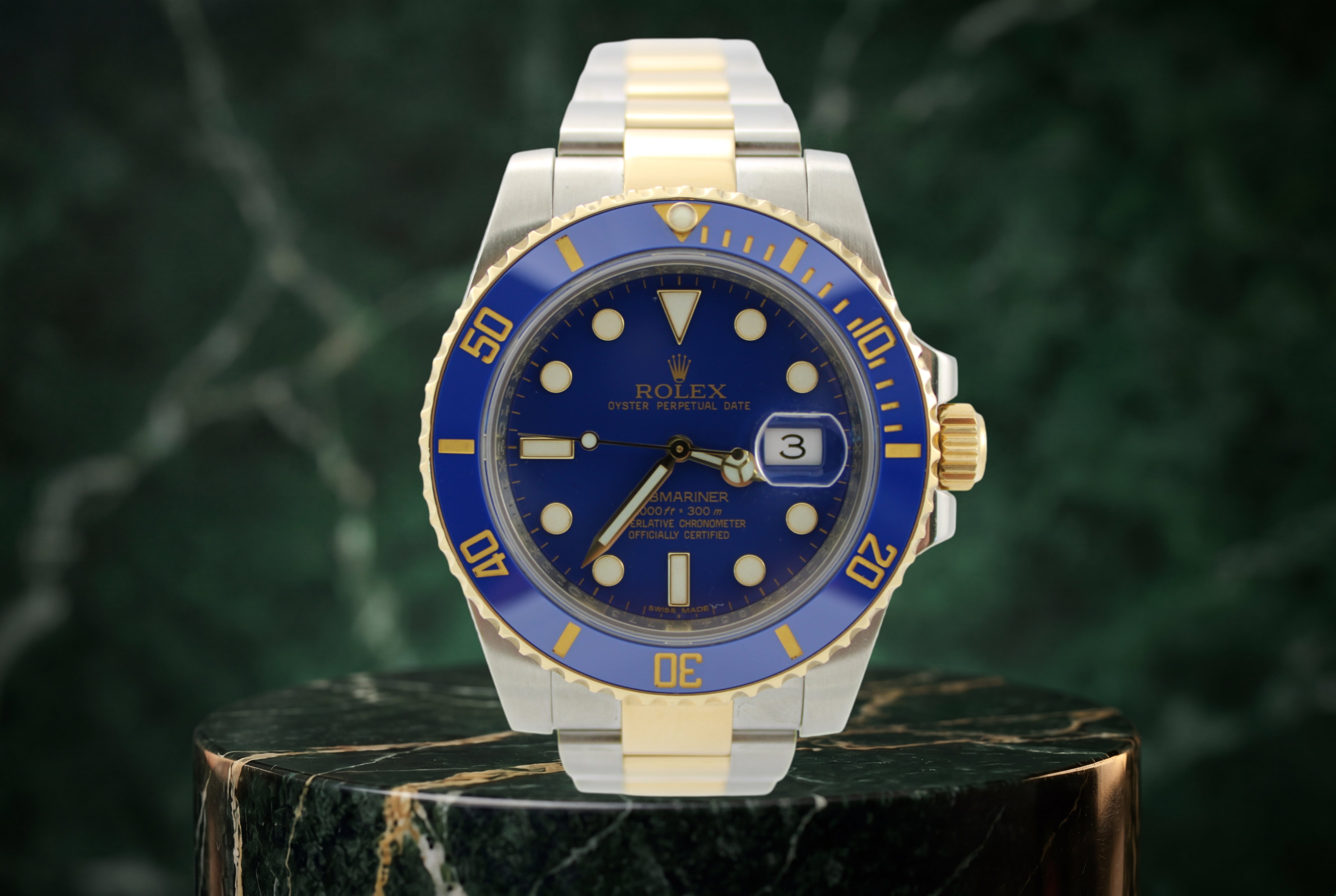 2013 Rolex Submariner Date Flat Blue Two-Tone 18K Gold Steel 116613LB 40mm Oyster Watch With Box and Papers SKU: JLVLGG0326773