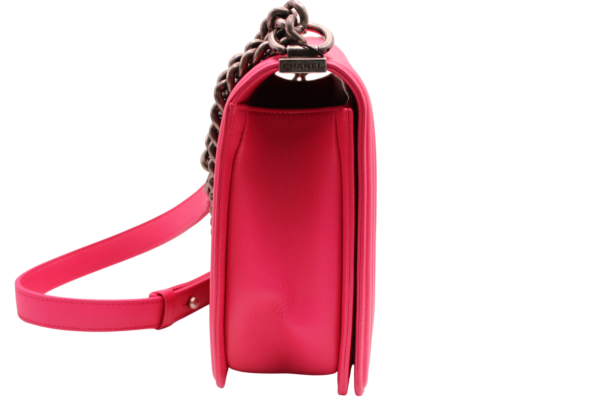 Chanel Medium Boy Bag Quilted Lambskin Pink With Silver Hardware