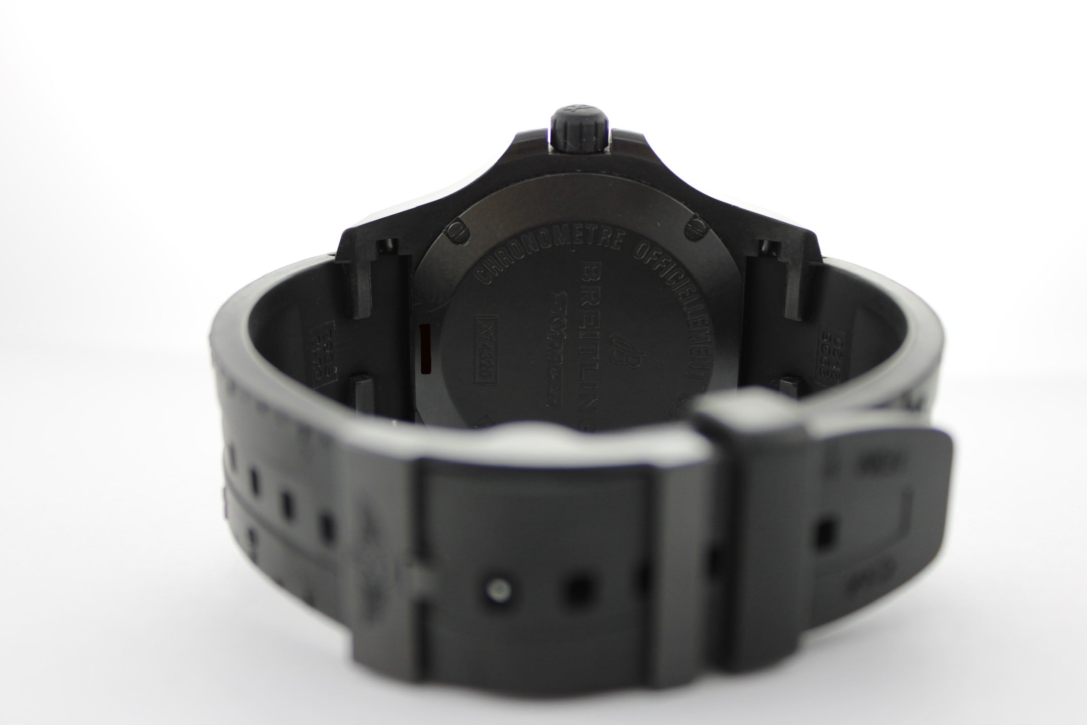 Breitling Colt Skyracer Carbon X74320 45mm Watch SKU: JIGG0926376