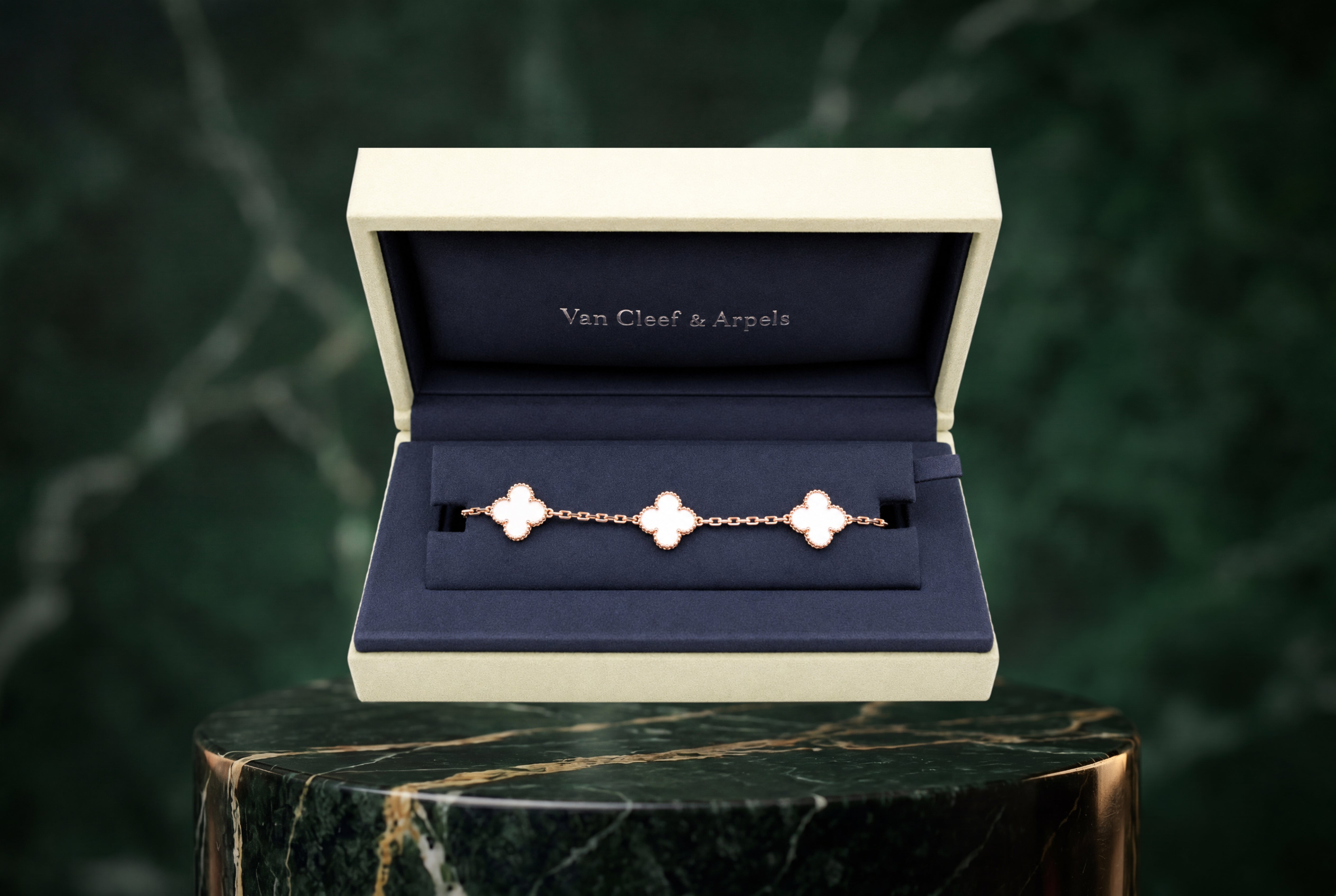 Van Cleef & Arpels Alhambra 5-Motif Mother of Pearl Vintage Bracelet VCARA41800