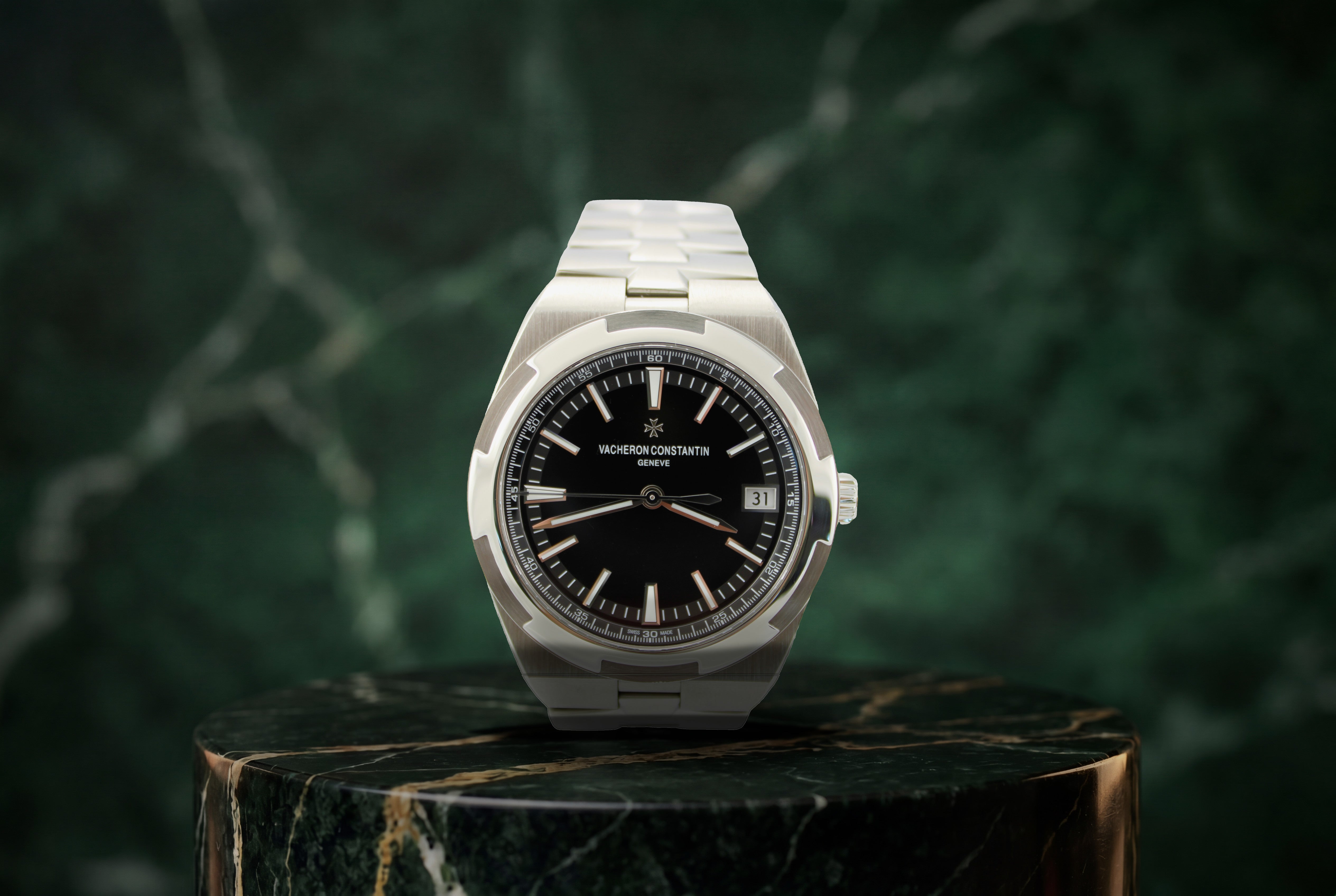 Vacheron Constantin Overseas Black 4500V Stainless Steel 41mm Watch SKU: JLAMGM0226904