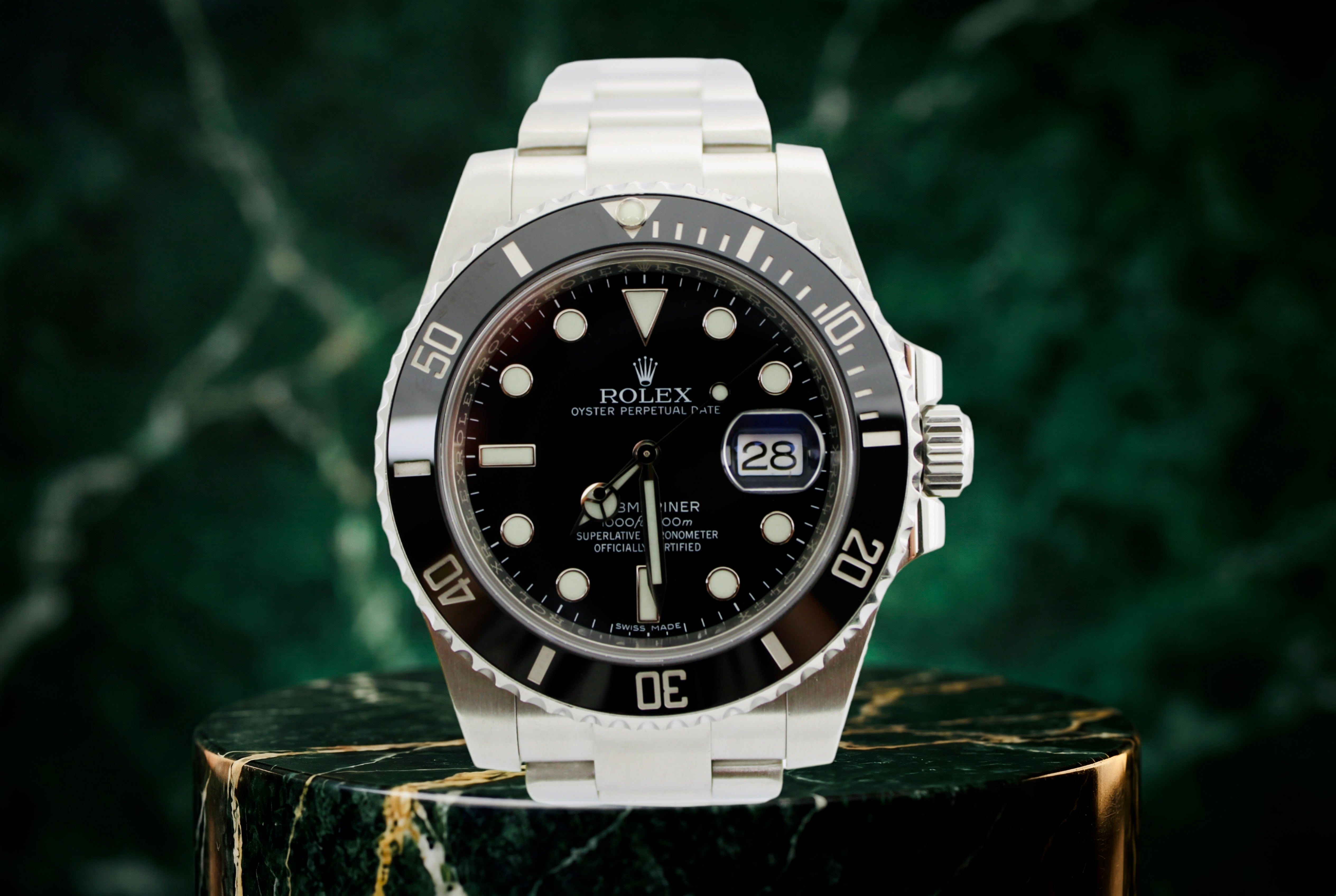 Rolex Submariner Date Black Stainless Steel 116610 40mm Oyster Watch With Papers SKU: JLGIOM0826719