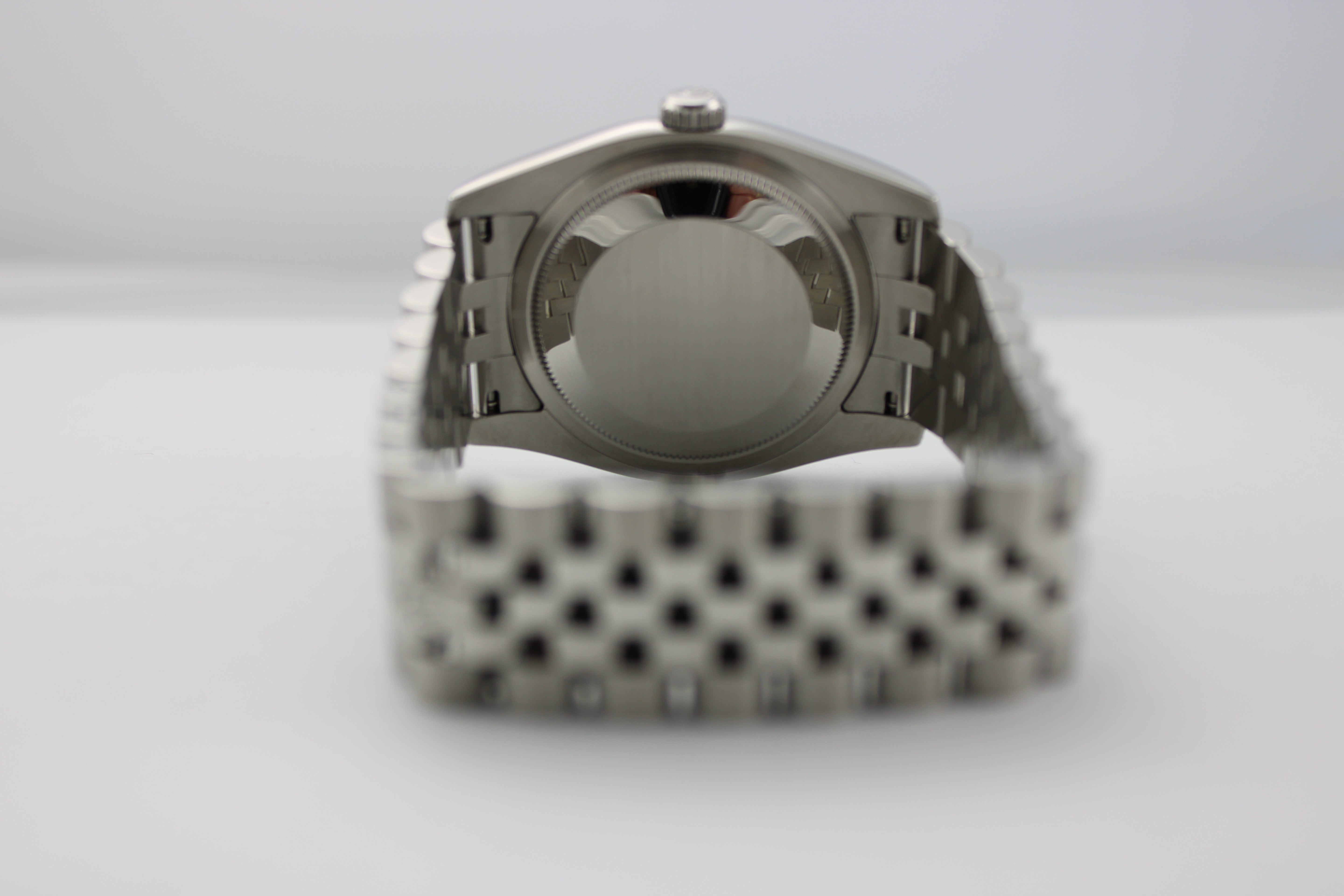 Rolex Datejust White Stainless Steel Date 116200 36mm Jubilee Smooth Red Roulette Watch  SKU: JMGKM0426510