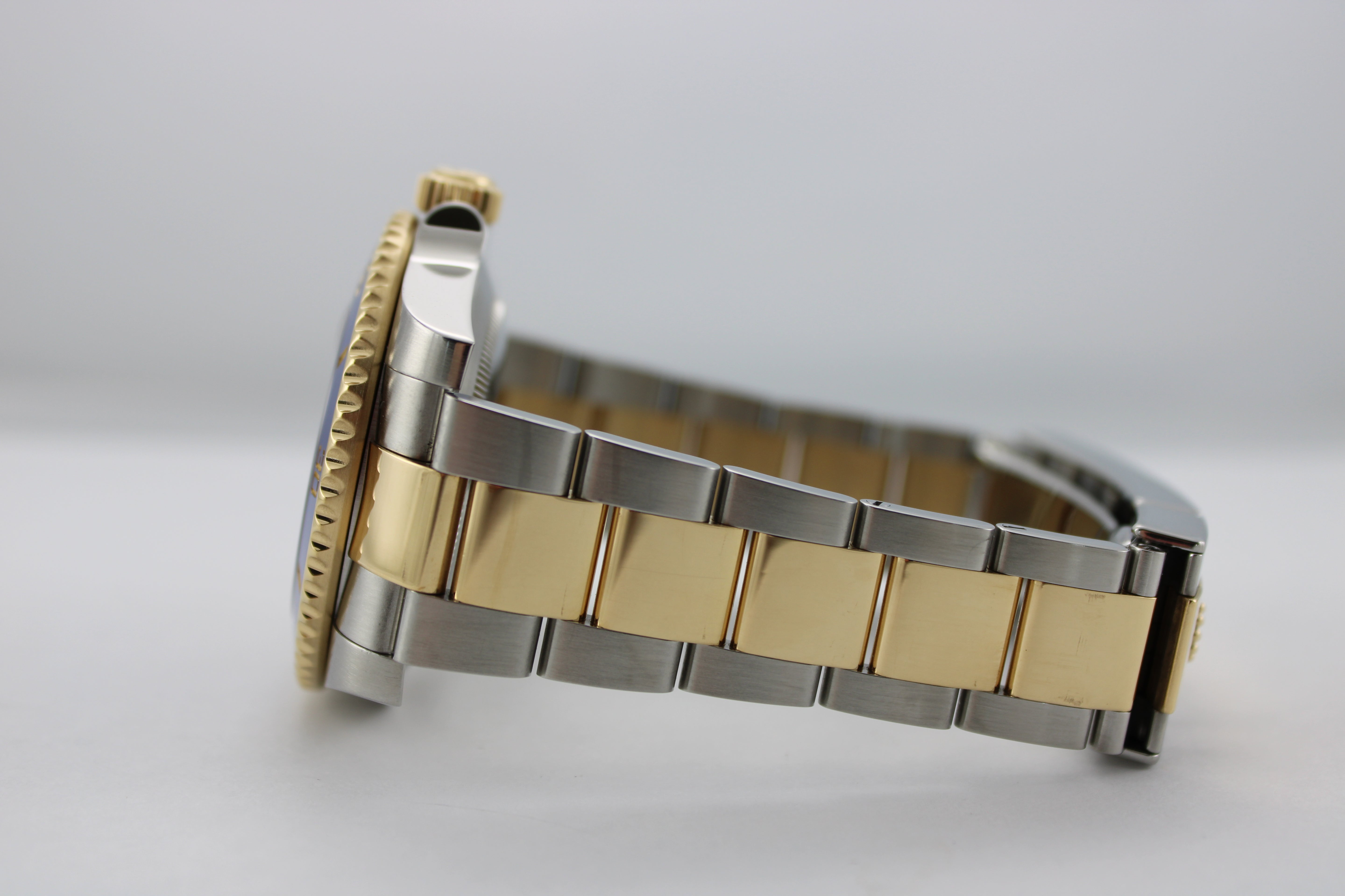 2017 Rolex Submariner Date Sunburst Two-Tone 18K Gold Steel 116613LB 40mm Oyster Watch With Box and Papers SKU: JLVMOM0326440