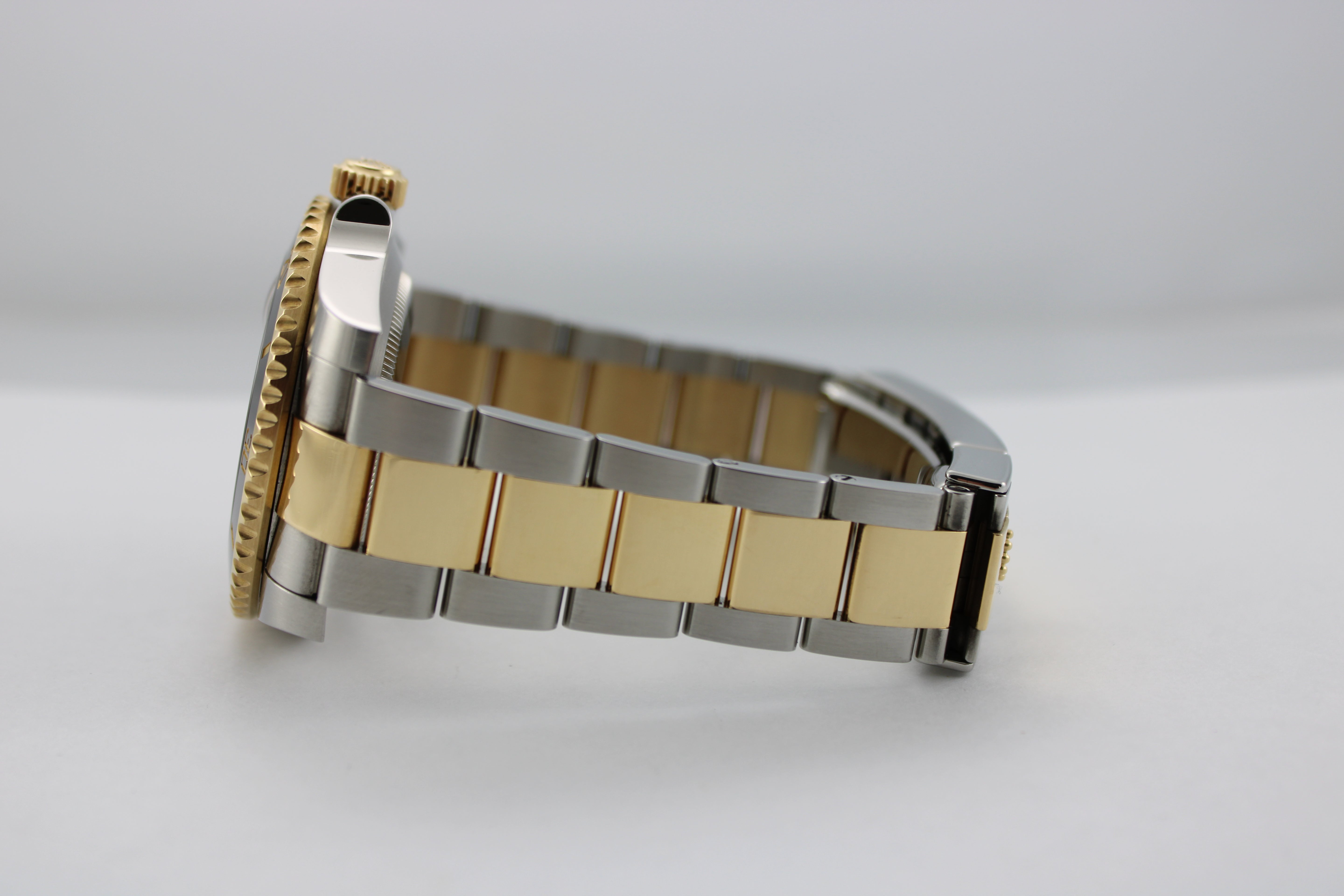 2016 Rolex Submariner Date Black Two-Tone 18K Gold Steel 116613LN 40mm Oyster Watch With Box and Papers SKU: JLOIOM0326587