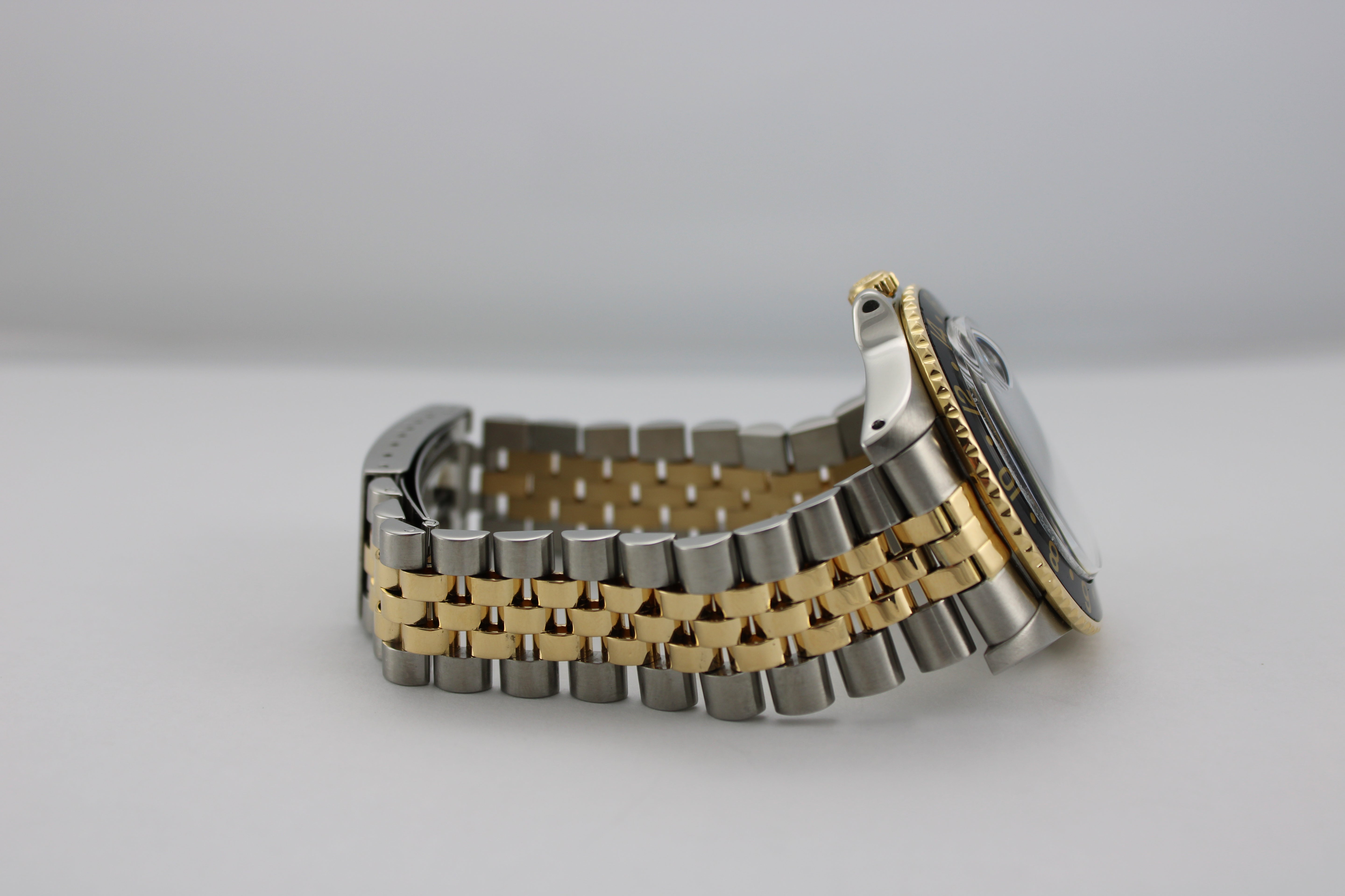 1987 Rolex GMT-Master Black Two-Tone Steel 18K Yellow Gold Date 16753 40mm Jubilee Watch  SKU: JAKMG0626074