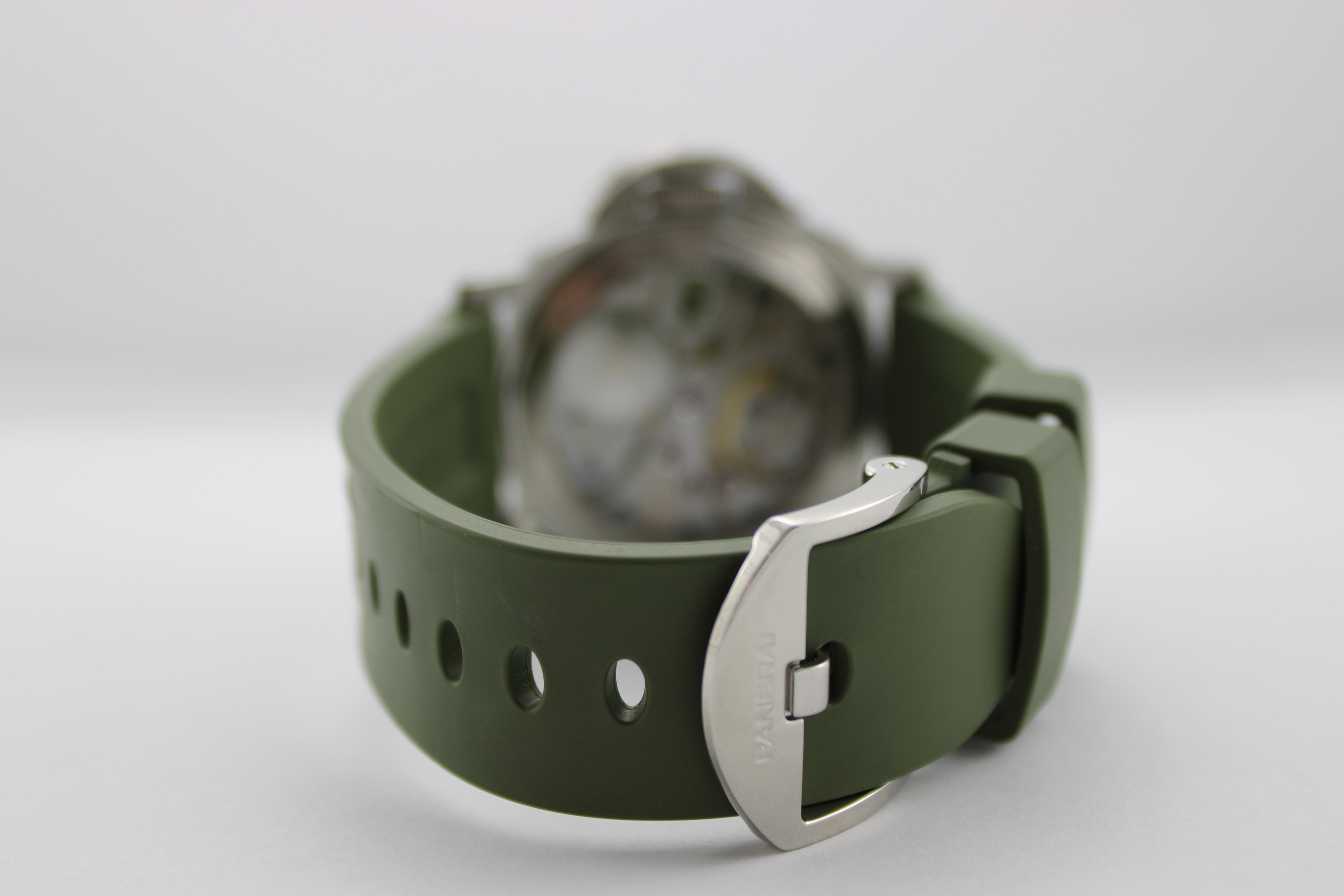 Panerai Luminor Marina White Stainless Steel PAM00113 44mm Watch With Box and Papers  SKU: JOKMG0526741