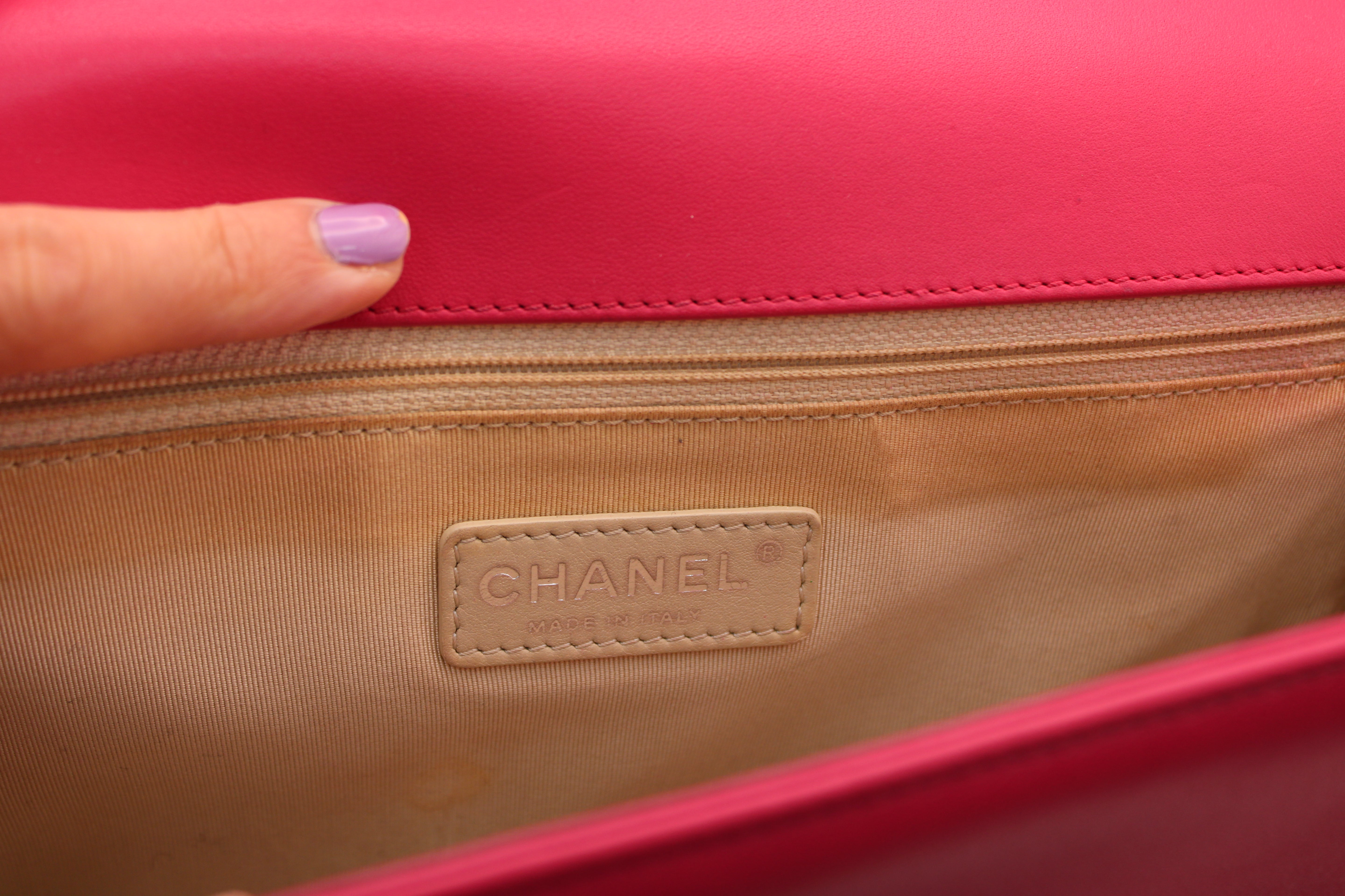 Chanel Medium Boy Bag Quilted Lambskin Pink With Silver Hardware