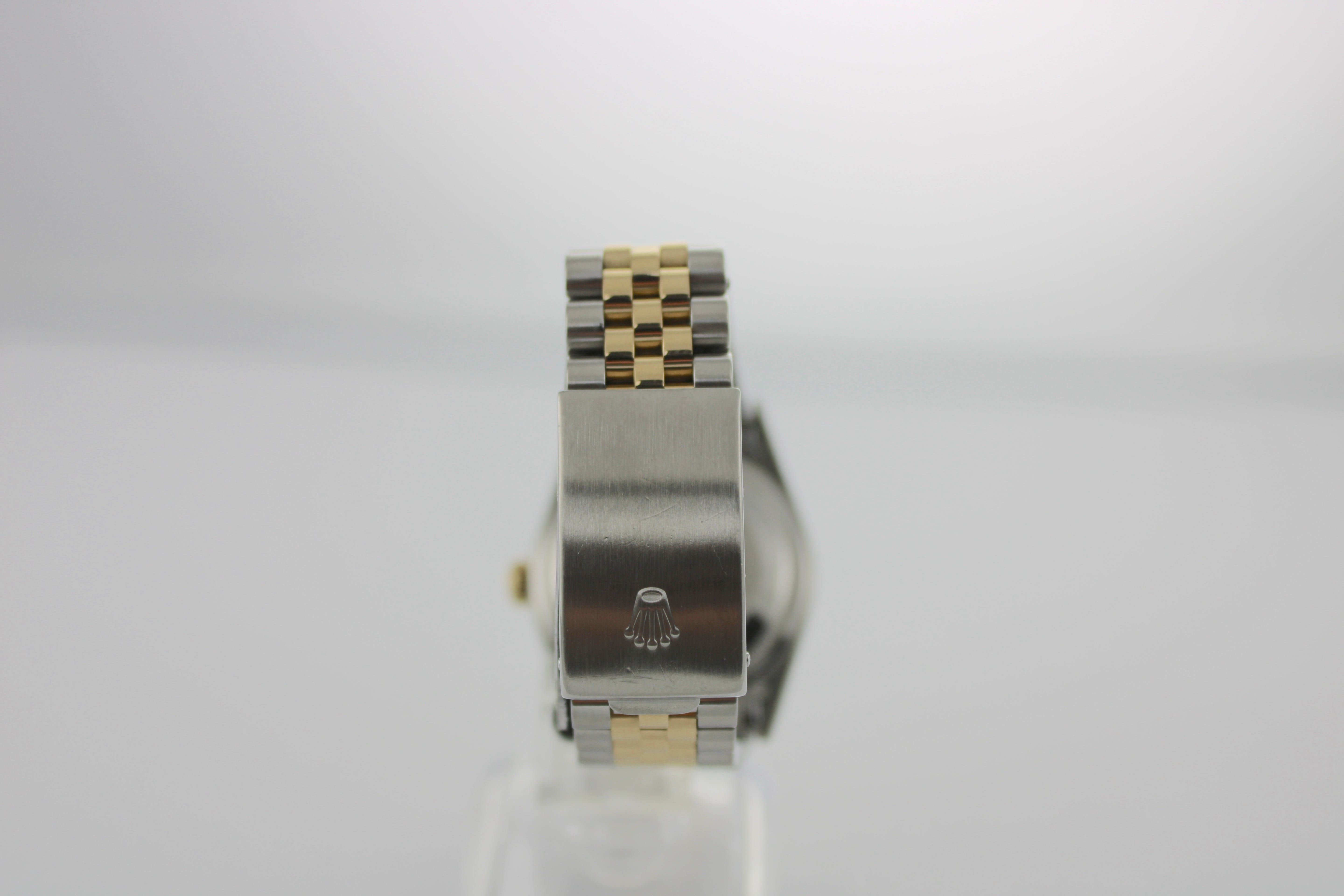 2005 Rolex Datejust White Two-Tone 18K Yellow Gold 16233 36mm Jubilee Watch SKU: JEMGG0826528