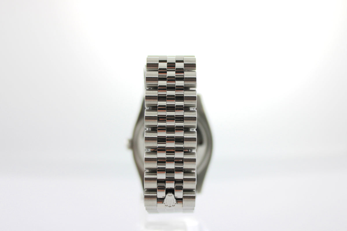 NOS STICKERED 2009 Rolex Datejust White Roman 116200 36mm Super Jubilee Watch With Box and Papers SKU: JMNGG0926587