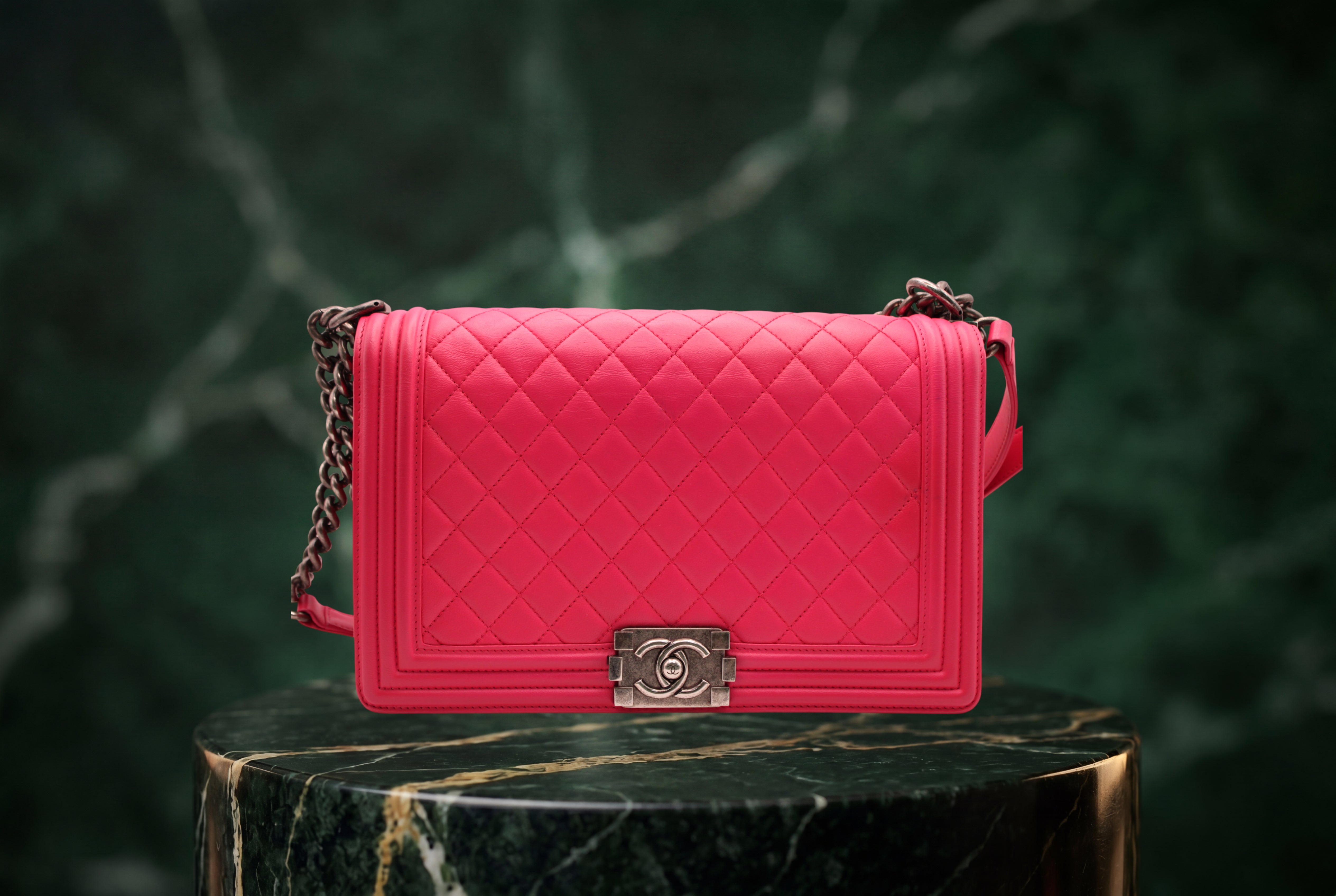 Chanel Medium Boy Bag Quilted Lambskin Pink With Silver Hardware